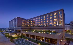 Hyatt Regency Chandigarh, Elante Mall